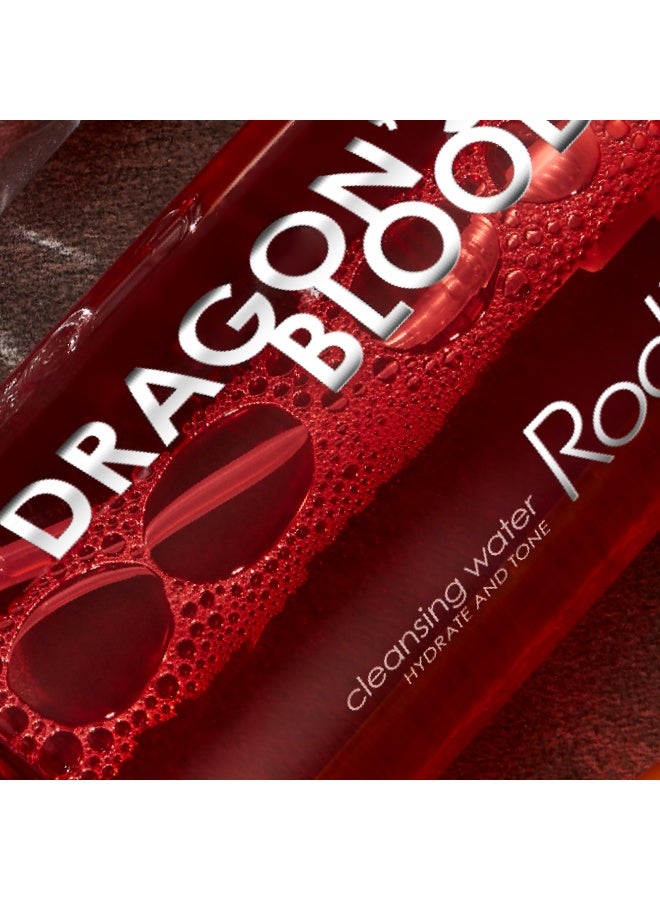 Rodial ماء تنظيف روديال دراجونز بلود 300 مل - تنقية لطيفة للبشرة الحساسة، دم التنين وفيتامين ب3، تركيبة بدون شطف لتخفيف الوردية 300 مل - Image 3